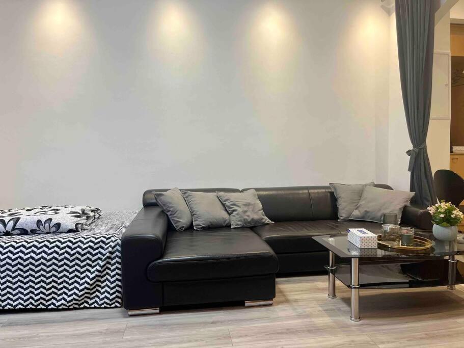 Modern Flat In Apartment Prag